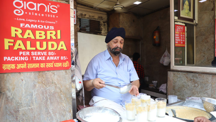 Try the Divine Taste of Rabri Faluda at Giani's Di Hatti in Delhi
