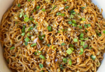 Easy Masala Chilli Maggi Recipe You Can Make in 10 Minutes